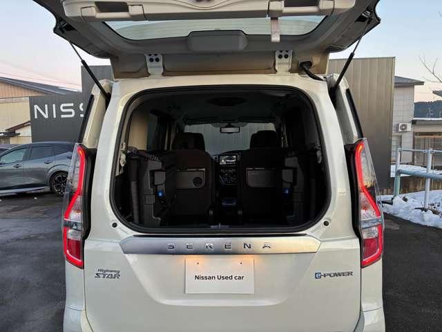 セレナ 1.2 e-POWER ハイウェイスター V プロパイロット/ドライブレコーダー(10枚目)