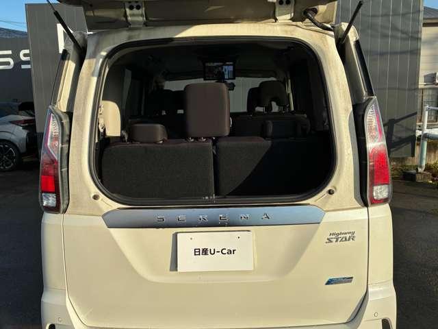 セレナ 2.0 ハイウェイスター Vセレクション 4WD TVコントロールキット/後席モニター(10枚目)