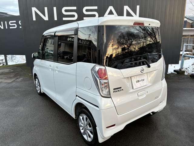 �t�����g�����łȂ��A�o�b�N�\�i�[���t���Ă�̂Œ��Ԏ����o�b�`���⏕���Ă���܂��i���O�O���j