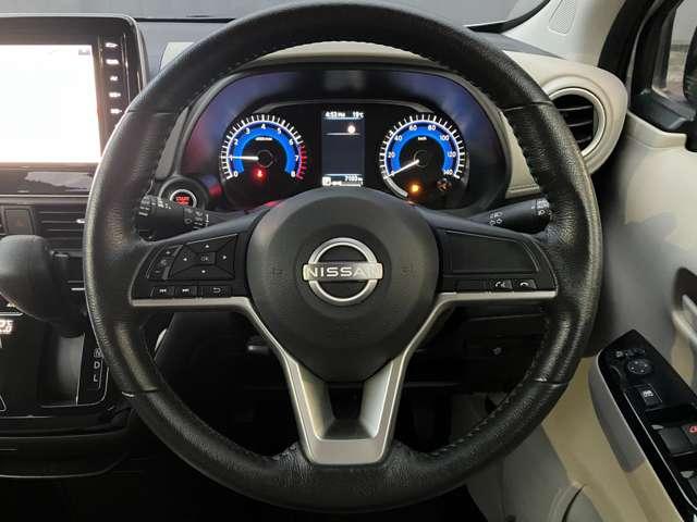 デイズ ６６０　Ｘ　４ＷＤ　９インチナビ　バックカメラ　ＵＳＢソケット（12枚目）