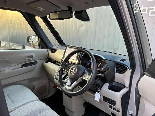 ルークス 660 S 4WD 9インチナビ バックカメラ シートヒーター(11枚目)