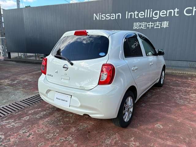 マーチ １．２　Ｘ　Ｖセレクション　７インチナビ　バックカメラ　新品夏タイヤ付（10枚目）