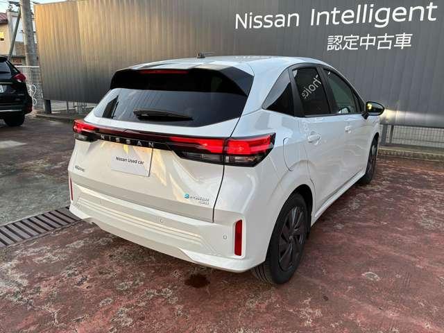 ノート １．２Ｓ　ＦＯＵＲ　４ＷＤ　５名　寒冷地仕様　９インチナビ　シートヒーター付（8枚目）