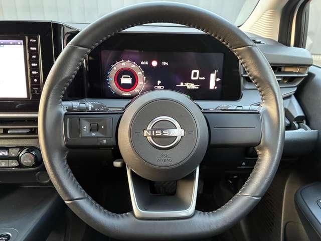 ノート １．２Ｓ　ＦＯＵＲ　４ＷＤ　５名　寒冷地仕様　９インチナビ　シートヒーター付（12枚目）