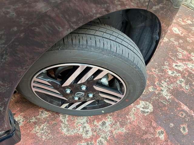 １５５／６５Ｒ１４タイヤと専用アルミホイール付き！冬タイヤは別途ご用意が必要です。ぜひご相談ください（＾＾♪
