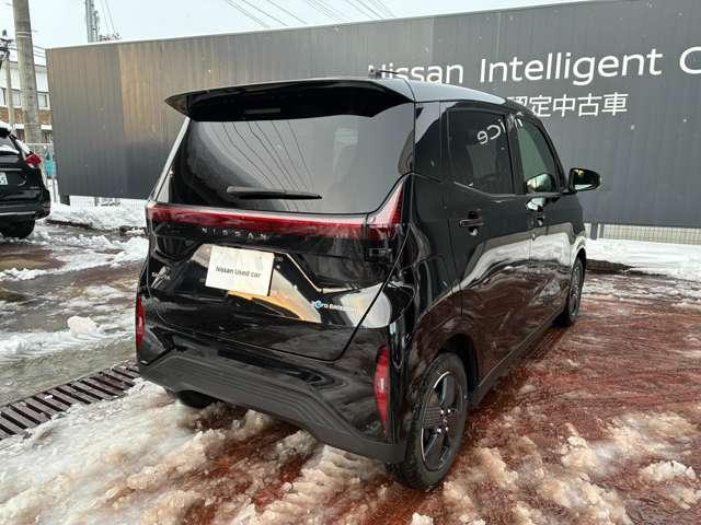 �t�����g�����łȂ��A�o�b�N�\�i�[���t���Ă�̂Œ��Ԏ����o�b�`���⏕���Ă���܂��i���O�O���j