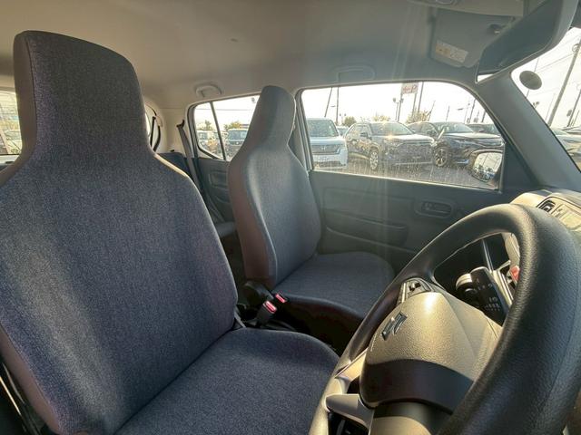 アルト Ｌ　４ＷＤ　７インチ純正ディスプレイオーディオ　Ｂｌｕｅｔｏｏｔｈ　ＵＳＢ　バックカメラ　衝突軽減ブレーキ　アイドリングストップ　コーナーセンサー　シートヒーター　純正１４インチスチールホイール（20枚目）