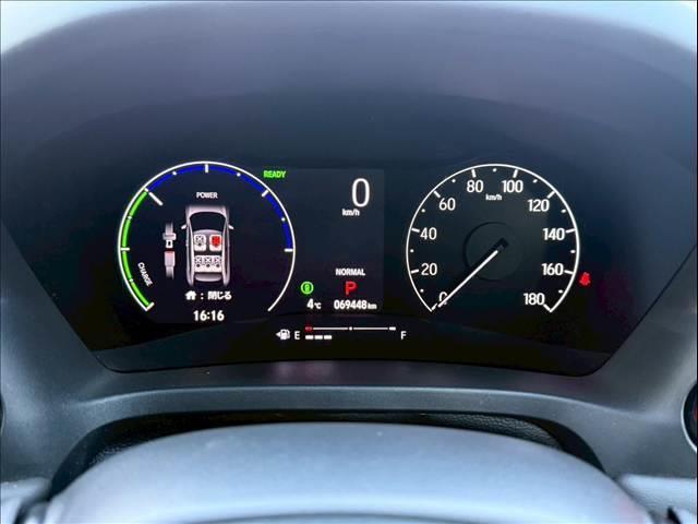 ヴェゼル ハイブリッド　ｅ：ＨＥＶ　Ｚ　純正９インチナビ　ブラインドスポットモニター　ハンズフリーパワーテールゲート　シートヒーター　ステアリングヒーター　パドルシフト　アダプティブクルーズコントロール　ワイパーデアイサー　Ｂモニター（8枚目）