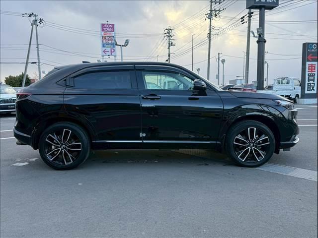 ヴェゼル ハイブリッド　ｅ：ＨＥＶ　Ｚ　純正９インチナビ　ブラインドスポットモニター　ハンズフリーパワーテールゲート　シートヒーター　ステアリングヒーター　パドルシフト　アダプティブクルーズコントロール　ワイパーデアイサー　Ｂモニター（18枚目）