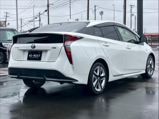 プリウス Sツーリングセレクション 純正9インチナビ(21枚目)