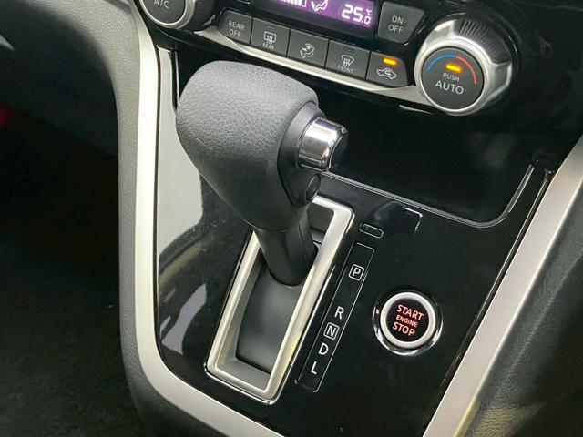 �y�V�t�g���o�[�z��ڂŕ����鑀�삵�₷�������ڂƎ�ɂȂ��ރf�U�C���ł��I