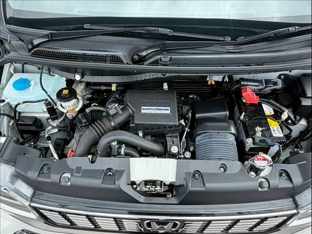 �y�G���W�����[���z�s��͂Ȃ��ǍD�ȏ�Ԃł��B�G���W�����[�������ꂢ�ɂ��Ă����Ɩ�����̃g���u�����ɓ_�����₷���Ȃ�̂ŁA�����납��̐��|�����X�X���ł��B