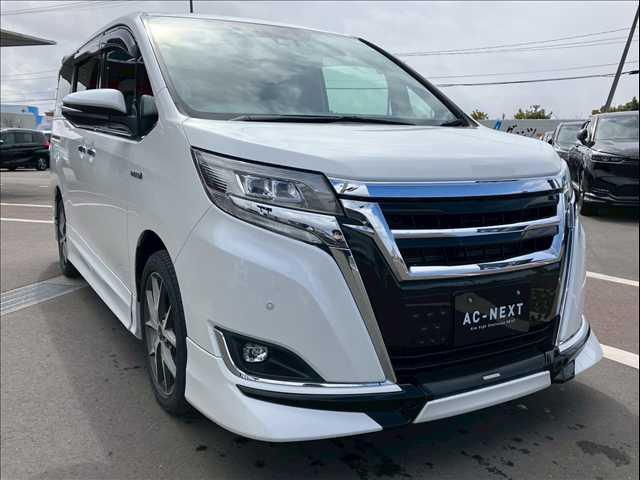 �����Ă���X�^�b�t�́A���ÎԔ̔��Ɍg����Ă����X�^�b�t�΂���Ȃ̂ŎԂ̒m����A�h�o�C�X�͂��C�����������B�u�����Ă悩�����v�u����Ċy�����v�Ǝv������̂��񋟂����񑩂��܂��I