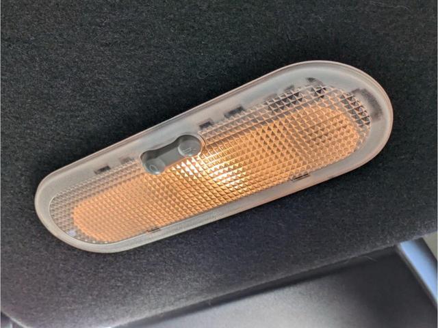 ノート ｅ－パワーニスモ　純正ナビ　ＴＶ　ＢＴ　アラウンドビューモニター　ＬＥＤライト　ＬＥＤフォグランプ　レーダークルーズ　デジタルインナーミラー　衝突軽減ブレーキ　障害物センサー　ドライブレコーダー　純正アルミ　ＥＴＣ（40枚目）