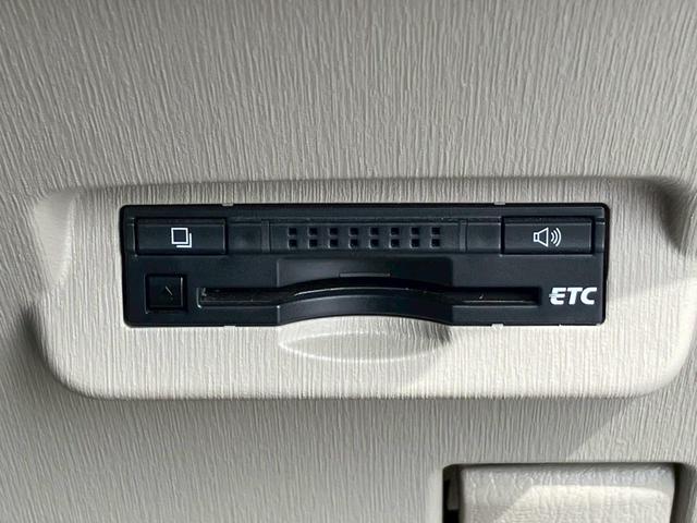プリウスアルファ Ｇツーリングセレクション　純正ナビ　フルセグＴＶ　Ｂｌｕｅｔｏｏｔｈ　バックモニター　電動シート　ハーフレザーシート　ＬＥＤヘッドライト　オートライト　クルーズコントロール　ステアリングリモコン　ドライブレコーダー　横滑り防止（24枚目）