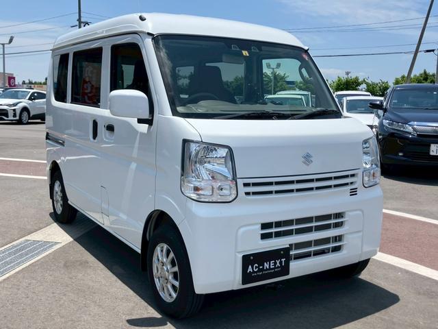 エブリイ ＰＣリミテッド　４ＷＤ　１オーナー　衝突軽減ブレーキ　ふらつき警報機能　オートライト　ハイビームアシスト　ヘッドライトレベライザー　障害物センサー　ポータブルナビ　ーディオ　電動格納ミラー　１２インチＡＷ　横滑り防止（15枚目）