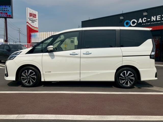 セレナ ハイウェイスターＶ　純正１０インチナビ　フリップダウンモニター　フルセグ　Ｂｌｕｅｔｏｏｔｈ　アラウンドビューモニター　アダプティブクルーズコントロール　衝突軽減ブレーキ　レーンキープ　障害物センサー　両側電動スライド（5枚目）