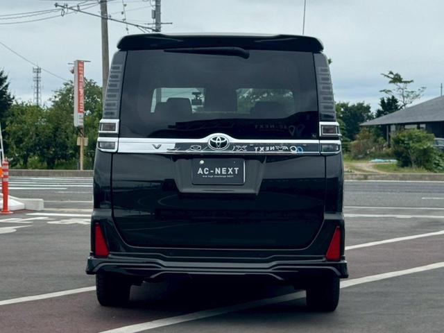 ヴォクシー ＺＳ　煌ＩＩ　４ＷＤ　モデリスタエアロ　１０インチナビ　１０．２インチフリップダウンモニター　ＴＶ　ＢＴ　バックモニター　両側電動スライドドア　クルーズコントロール　ＬＥＤライト　オートハイビーム　ドラレコ　ＥＴＣ（6枚目）