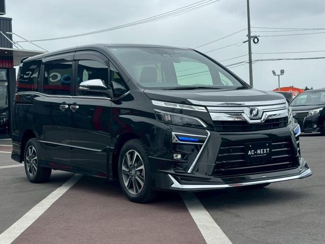ヴォクシー ＺＳ　煌ＩＩ　４ＷＤ　モデリスタエアロ　１０インチナビ　１０．２インチフリップダウンモニター　ＴＶ　ＢＴ　バックモニター　両側電動スライドドア　クルーズコントロール　ＬＥＤライト　オートハイビーム　ドラレコ　ＥＴＣ（21枚目）