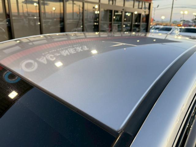 シャトル ハイブリッドＸ　ホンダセンシング　純正７インチナビ　フルセグ　バックカメラ　Ｂｌｕｅｔｏｏｔｈ　純正エアロ　衝突軽減ブレーキ　レーンキープアシスト　クルーズコントロール　ＥＴＣ　ハーフレザーシート　シートヒーター　パドルシフト（32枚目）