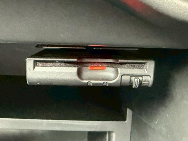 ノート ｅ－パワーニスモ　純正ナビゲーション　アラウンドビューモニター　ＬＥＤヘッドライト　純正ＡＷ　インテリジェントエマージェンシーブレーキ　車線逸脱警告　インテリジェントキー　シャークアンテナ　ＥＴＣ　Ｂｔ　ＤＶＤ　ＣＤ（15枚目）