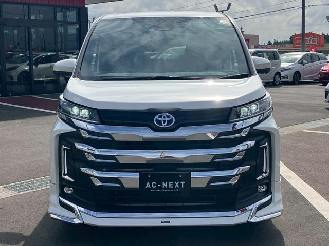 ノア ハイブリッドＳ－Ｚ　純正１０．５インチＤＰ　モデリスタエアロ　ＡＤＶパーク　オートライト　オートハイビーム　Ｗエアコン　ＡＣＣ　全方位カメラ　シートヒーター　両側電動スライドドア　ＡＣ１００Ｖ　フルセグ　ナビキット（4枚目）