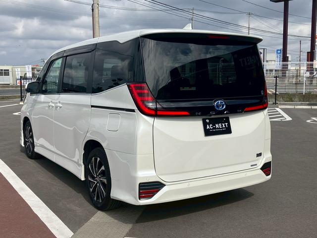 ノア ハイブリッドＳ－Ｚ　純正１０．５インチＤＰ　モデリスタエアロ　ＡＤＶパーク　オートライト　オートハイビーム　Ｗエアコン　ＡＣＣ　全方位カメラ　シートヒーター　両側電動スライドドア　ＡＣ１００Ｖ　フルセグ　ナビキット（42枚目）