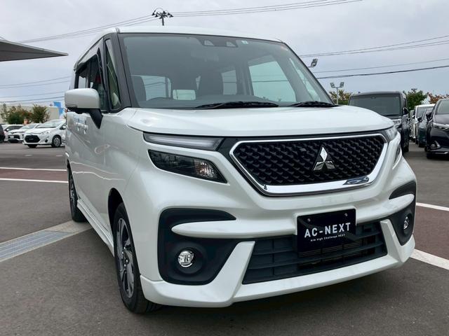 デリカＤ：２ カスタムハイブリッドＭＶ　全方位カメラパッケージ　４ＷＤ　１０インチナビ　全周囲カメラ　フルセグ　ＢＴ　ＵＳＢ　ＣＤ　ＤＶＤ　ＨＤＭＩ　ＡＣＣ　衝突軽減　レーンキープ　コーナーセンサー　アイドリングストップ　シートヒーター　両側電動スライドドア（18枚目）
