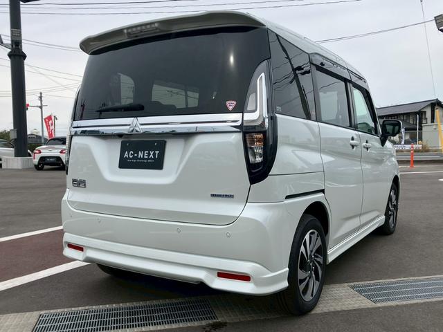 デリカＤ：２ カスタムハイブリッドＭＶ　全方位カメラパッケージ　４ＷＤ　１０インチナビ　全周囲カメラ　フルセグ　ＢＴ　ＵＳＢ　ＣＤ　ＤＶＤ　ＨＤＭＩ　ＡＣＣ　衝突軽減　レーンキープ　コーナーセンサー　アイドリングストップ　シートヒーター　両側電動スライドドア（20枚目）