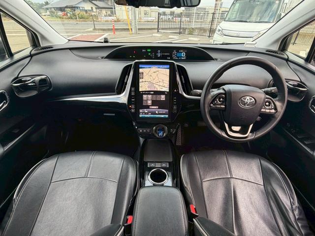 プリウス Aツーリングセレクション 純正ナビ フルセグTV Bluetooth 純正アルミ シートヒーター 運転席パワーシート シートカバー トヨタセーフティセンサー エマージェンシーブレーキ 障害物センサー ビルドインETC2.0(2枚目)
