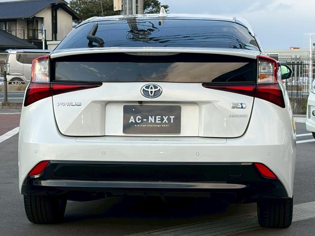 プリウス Aツーリングセレクション 純正ナビ フルセグTV Bluetooth 純正アルミ シートヒーター 運転席パワーシート シートカバー トヨタセーフティセンサー エマージェンシーブレーキ 障害物センサー ビルドインETC2.0(6枚目)
