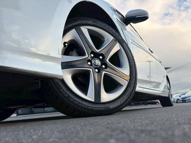 プリウス Aツーリングセレクション 純正ナビ フルセグTV Bluetooth 純正アルミ シートヒーター 運転席パワーシート シートカバー トヨタセーフティセンサー エマージェンシーブレーキ 障害物センサー ビルドインETC2.0(7枚目)