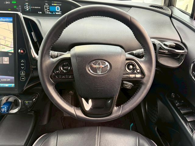プリウス Aツーリングセレクション 純正ナビ フルセグTV Bluetooth 純正アルミ シートヒーター 運転席パワーシート シートカバー トヨタセーフティセンサー エマージェンシーブレーキ 障害物センサー ビルドインETC2.0(9枚目)