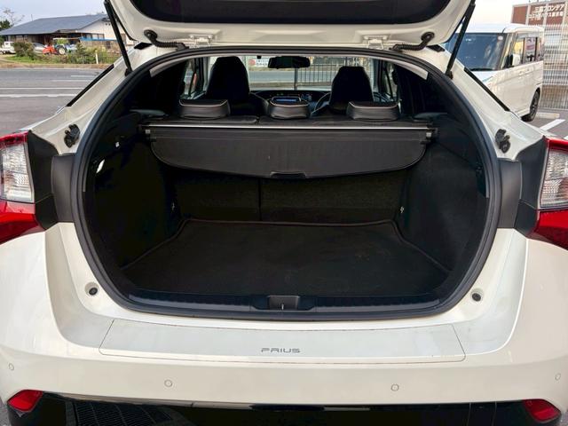 プリウス Aツーリングセレクション 純正ナビ フルセグTV Bluetooth 純正アルミ シートヒーター 運転席パワーシート シートカバー トヨタセーフティセンサー エマージェンシーブレーキ 障害物センサー ビルドインETC2.0(25枚目)
