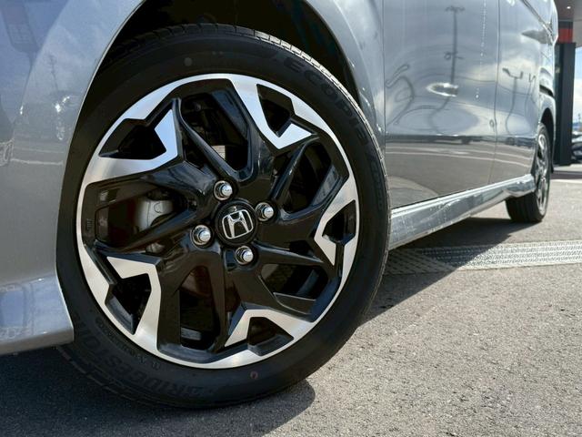 N-BOXカスタム G・Lターボホンダセンシング 純正8インチナビ シートヒーター 両側電動スライドドア バックモニター ACC Bluethooth DVD USB ドライブレコーダー ETC LEDヘッドライト フォグランプ レーンキープアシスト(7枚目)