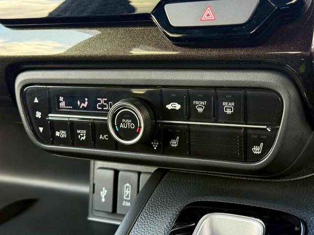 N-BOXカスタム G・Lターボホンダセンシング 純正8インチナビ シートヒーター 両側電動スライドドア バックモニター ACC Bluethooth DVD USB ドライブレコーダー ETC LEDヘッドライト フォグランプ レーンキープアシスト(13枚目)