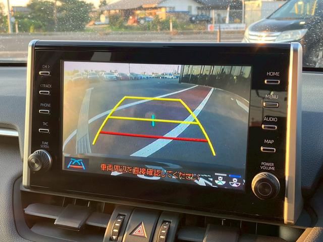 ＲＡＶ４ 　純正ＤＰ　ＡＣＣ　ドラレコ　バックカメラ　ＥＴＣ　フォグランプ　ステリングヒーター　シートヒーター　シートクーラー　ルーフレール　ＢＳＭ　合皮シート　パワーシート　スマートキー　キーレス　電格ミラー（12枚目）