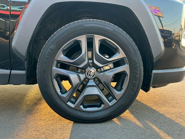 ＲＡＶ４ 　純正ＤＰ　ＡＣＣ　ドラレコ　バックカメラ　ＥＴＣ　フォグランプ　ステリングヒーター　シートヒーター　シートクーラー　ルーフレール　ＢＳＭ　合皮シート　パワーシート　スマートキー　キーレス　電格ミラー（30枚目）