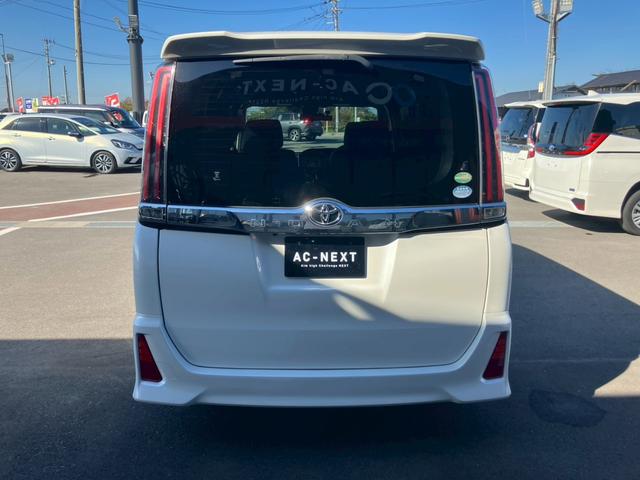 ノア Si 純正9インチナビ 12.1インチフリップダウンモニター 純正アルミ Bluetooth フルセグTV バックカメラ ドライブレコーダー ETC2.0 クルーズコントロール プリクラッシュセーフティー(6枚目)