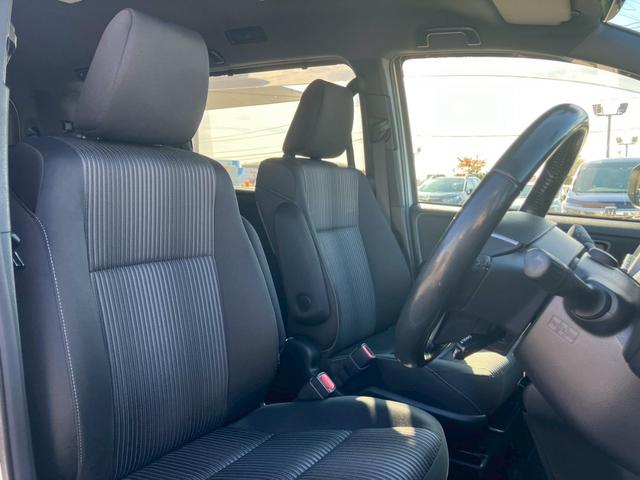 ノア Si 純正9インチナビ 12.1インチフリップダウンモニター 純正アルミ Bluetooth フルセグTV バックカメラ ドライブレコーダー ETC2.0 クルーズコントロール プリクラッシュセーフティー(23枚目)