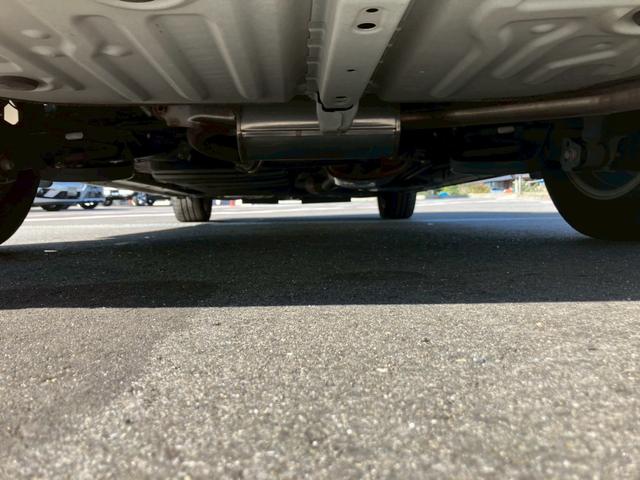 ノア Si 純正9インチナビ 12.1インチフリップダウンモニター 純正アルミ Bluetooth フルセグTV バックカメラ ドライブレコーダー ETC2.0 クルーズコントロール プリクラッシュセーフティー(29枚目)