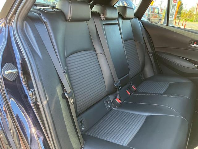 カローラツーリング ハイブリッド　ダブルバイビー　モデリスタエアロ　純正８インチナビ　フルセグ　バックカメラ　衝突軽減ブレーキ　レーンキープ　ブラインドスポットモニター　ハーフレザーシート　クリアランスソナー　オートハイビーム　ステアリングリモコン（25枚目）