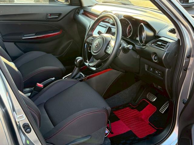 スイフトスポーツ ベースグレード　純正８インチナビ　全方位カメラ　純正アルミ　運転席シートヒーター　フルセグＴＶ　Ｂｌｕｅｔｏｏｔｈ　ＣＤ　プッシュスタート　パドルシフト　ＡＣＣ　ＥＴＣ　ドライブレコーダー　ブラインドスポットモニター（21枚目）