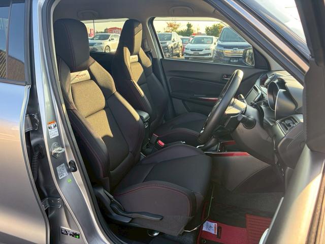 スイフトスポーツ ベースグレード　純正８インチナビ　全方位カメラ　純正アルミ　運転席シートヒーター　フルセグＴＶ　Ｂｌｕｅｔｏｏｔｈ　ＣＤ　プッシュスタート　パドルシフト　ＡＣＣ　ＥＴＣ　ドライブレコーダー　ブラインドスポットモニター（22枚目）