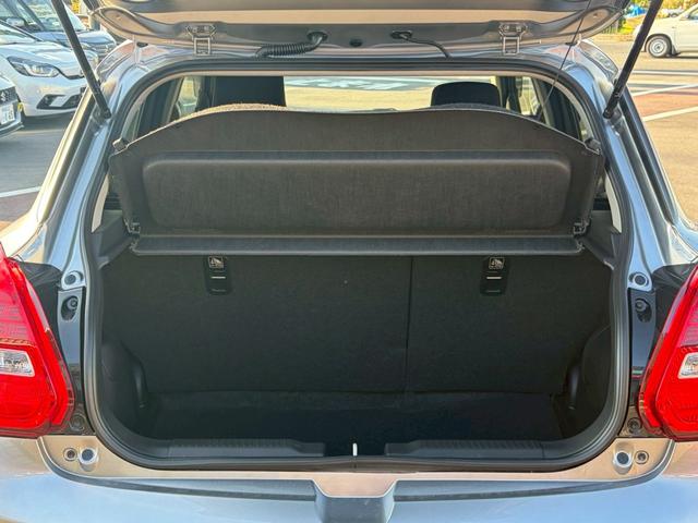 スイフトスポーツ ベースグレード　純正８インチナビ　全方位カメラ　純正アルミ　運転席シートヒーター　フルセグＴＶ　Ｂｌｕｅｔｏｏｔｈ　ＣＤ　プッシュスタート　パドルシフト　ＡＣＣ　ＥＴＣ　ドライブレコーダー　ブラインドスポットモニター（25枚目）