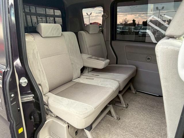 エブリイワゴン ＰＺターボスペシャル　助手席側電動オートステップ　純正アルミ　両側電動スライドドア　７インチ社外ナビ　フルセグＴＶ　Ｂｌｕｅｔｏｏｔｈ　運転席シートヒーター　ＨＩＤヘッドアンプ　フロントフォグランプ　フルタイム４ＷＤ（21枚目）