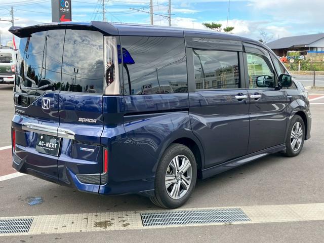 ステップワゴンスパーダ スパーダハイブリッド　Ｇ・ＥＸ　ホンダセンシング　純正９インチナビ　フルセグ　バックカメラ　ホンダセンシング　ハーフレザーシート　シートヒーター　ステアリングリモコン　クルーズコントロール　衝突軽減ブレーキ　レーンキープ　両側電動スライドドア　ＥＴＣ（24枚目）