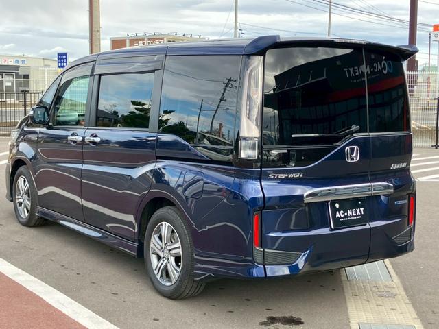 ステップワゴンスパーダ スパーダハイブリッド　Ｇ・ＥＸ　ホンダセンシング　純正９インチナビ　フルセグ　バックカメラ　ホンダセンシング　ハーフレザーシート　シートヒーター　ステアリングリモコン　クルーズコントロール　衝突軽減ブレーキ　レーンキープ　両側電動スライドドア　ＥＴＣ（37枚目）