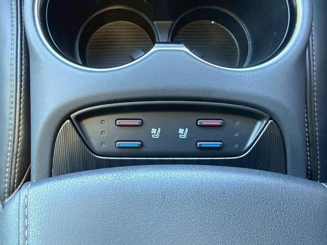 ハリアーハイブリッド Z レザーパッケージ 12.3インチナビ TV パノラマ調光ルーフ フルモデリスタエアロ プレミアムJBLサウンド デジタルインナーミラー アラウンドビューモニター シートベンチレーション ワイアレス充電 BSM ETC(18枚目)