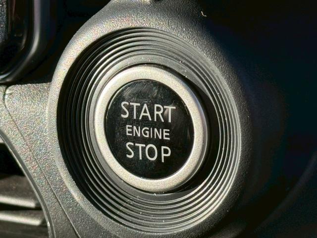 eKクロス T 純正9インチナビ シートヒーター 車線逸脱防止支援機能 衝突軽減ブレーキシステム オートマチックハイビーム バックモニター ステアリングリモコン LEDヘッドライト USBポート CD DVD TV(13枚目)